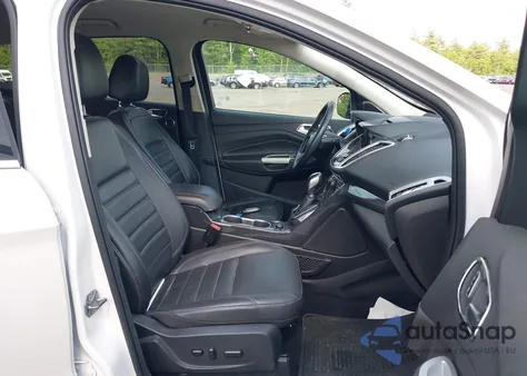 2016 Ford Escape Titanium from USA, damaged, VIN 1FMCU9J92GUB18164